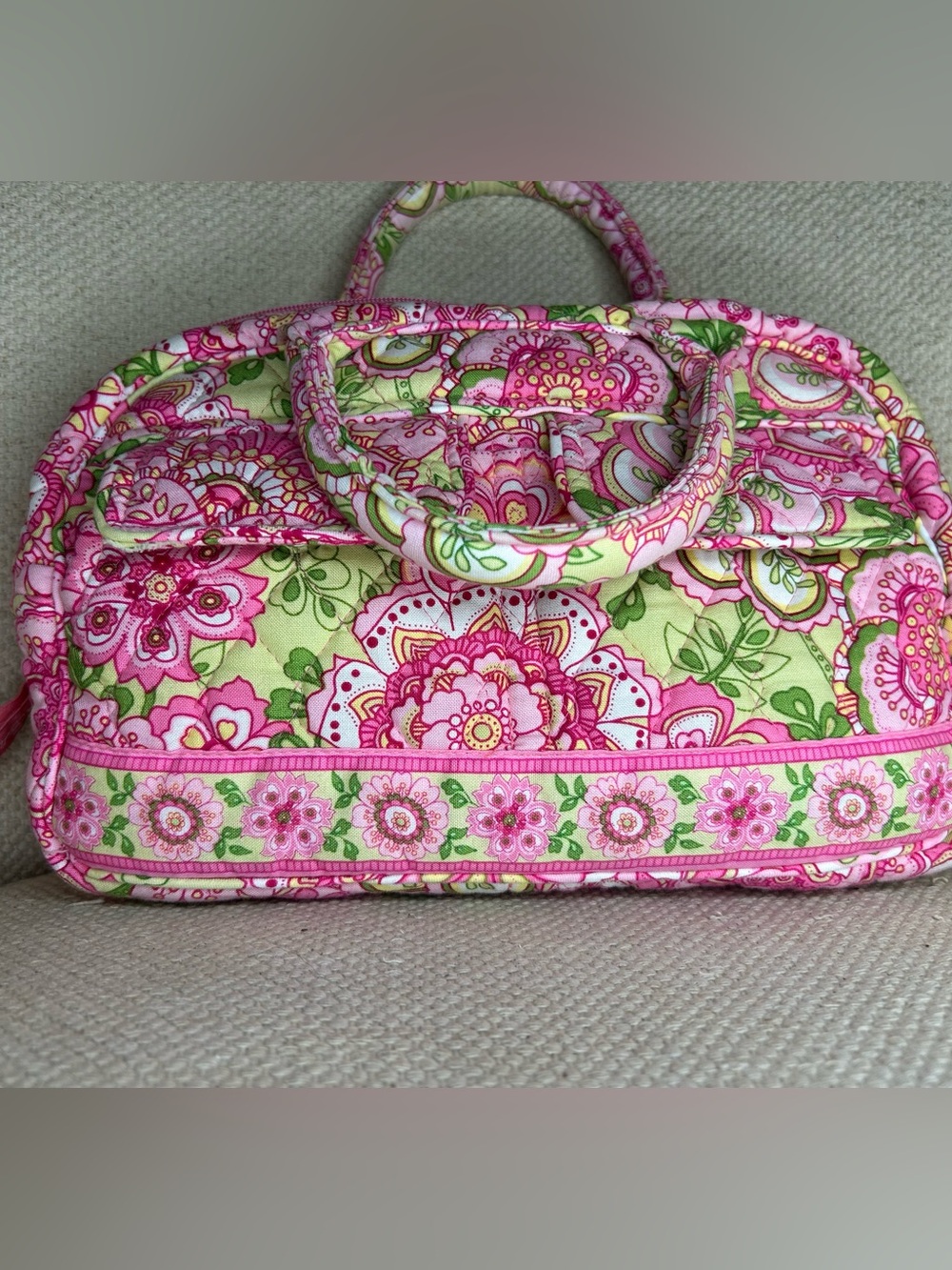Vera Bradley petal pink bowler bag. Mint condition - Picture 2 of 9